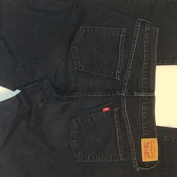 Levi jeans - Picture 2 of 6